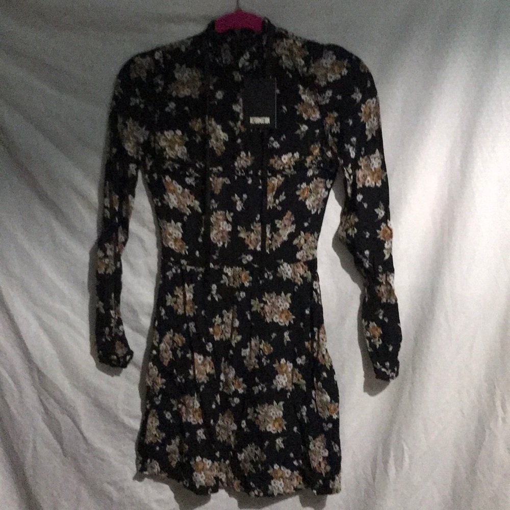 Reformation dress size 0P black color floral print